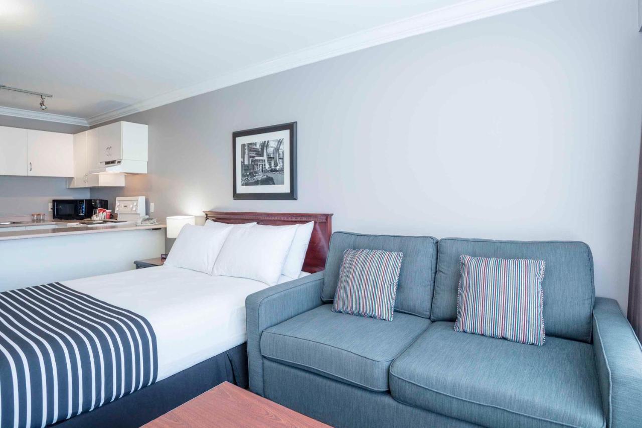 Sandman Hotel&Suites Prince George Buitenkant foto