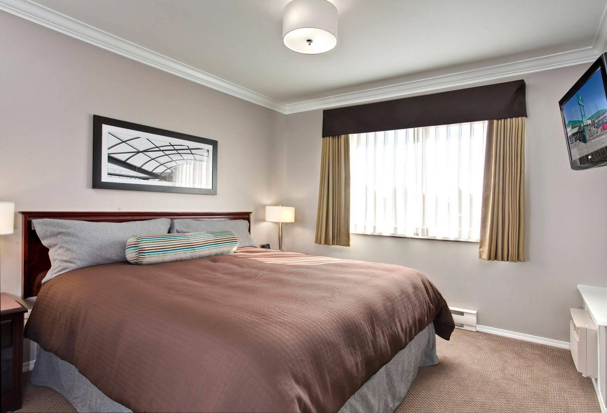 Sandman Hotel&Suites Prince George Buitenkant foto