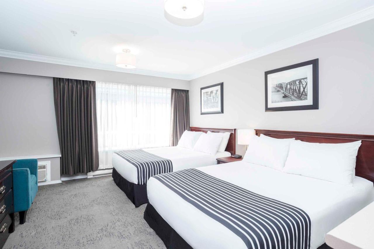 Sandman Hotel&Suites Prince George Buitenkant foto